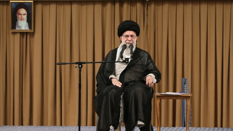 Şəhidlərin xatirəsi İran xalqının hərəkətinin sağlamlığına zəmanət verir