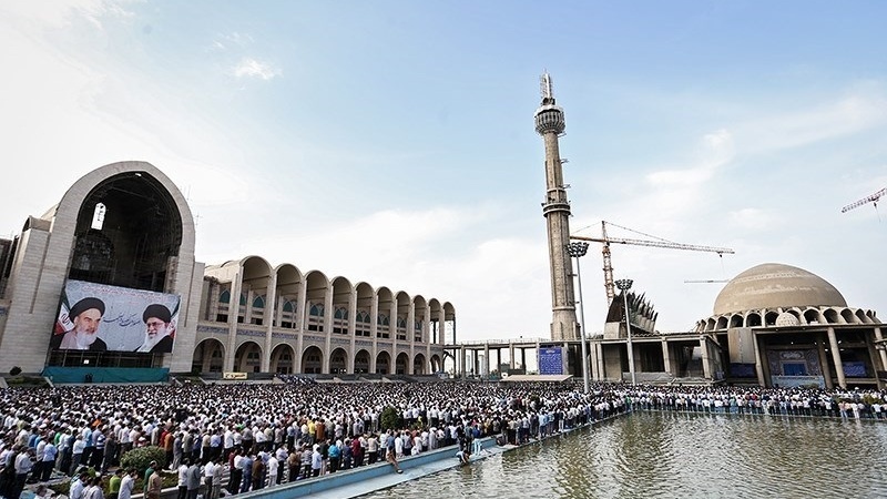 مراسم بزرگداشت شهید سید حسن نصرالله در مصلی تهران 