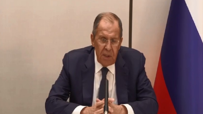 LAVROV: ZELENSKI SPRIJEČAVA MIROVNE PREGOVORE