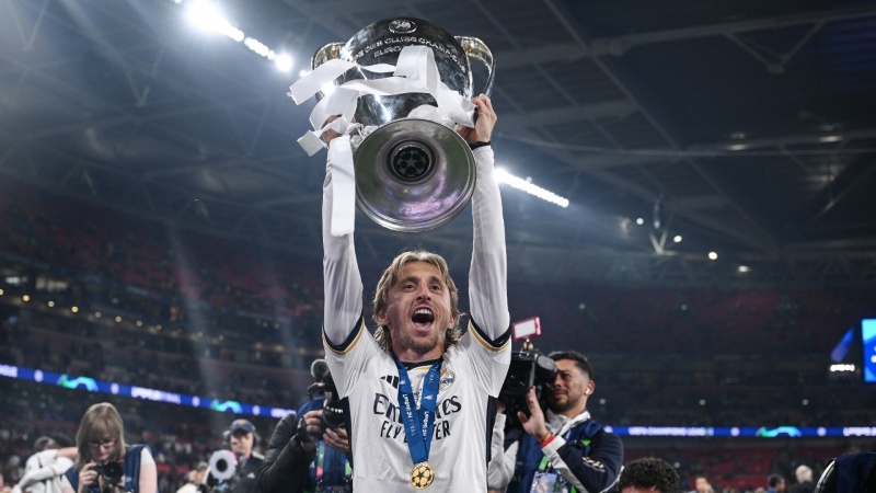 SPORTS ILLUSTRATED: MODRIĆ NA LISTI 50 NAJBOLJIH NOGOMETAŠA SVIH VREMENA