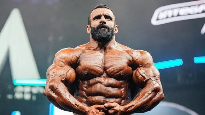 Lehengê leşciwazniyê yê Îranê di Pêşbirkên Mr. Olympia-2024ê da bû duyem