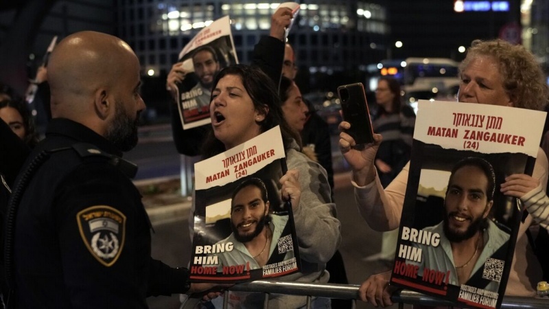 DRUGU NOĆ ZAREDOM IZRAELSKI DOSELJENICI PROTESTVOVALI PROTIV NETANJAHUA