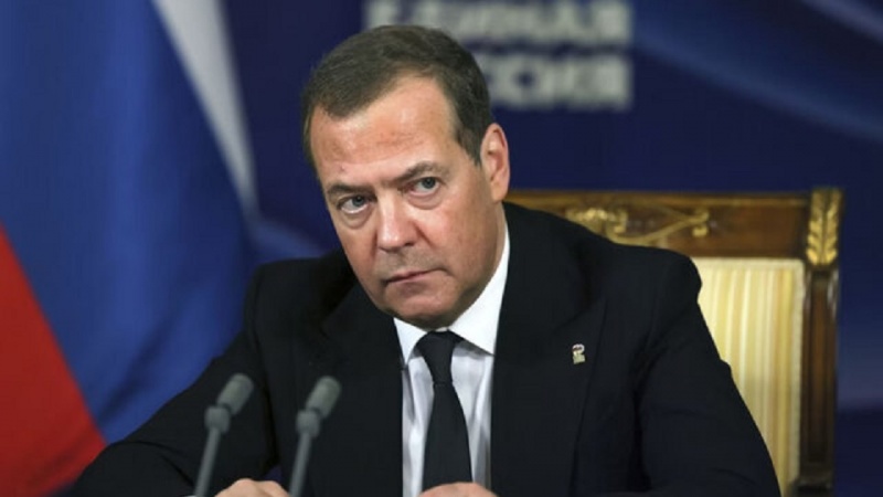 Medvedev Üçüncü Dünya Müharibəsinin başlanğıcını proqnozlaşdırır