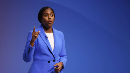 KEMI BADENOK PRVA JE CRNKINJA, LIDERKA TORIJEVACA, BRITANSKE KONZERTVATIVNE STRANKE