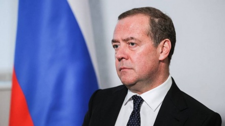 MEDVEDEV: VAŠINGTON ŽELI NASTAVAK SUKOBA NA BLISKOM ISTOKU