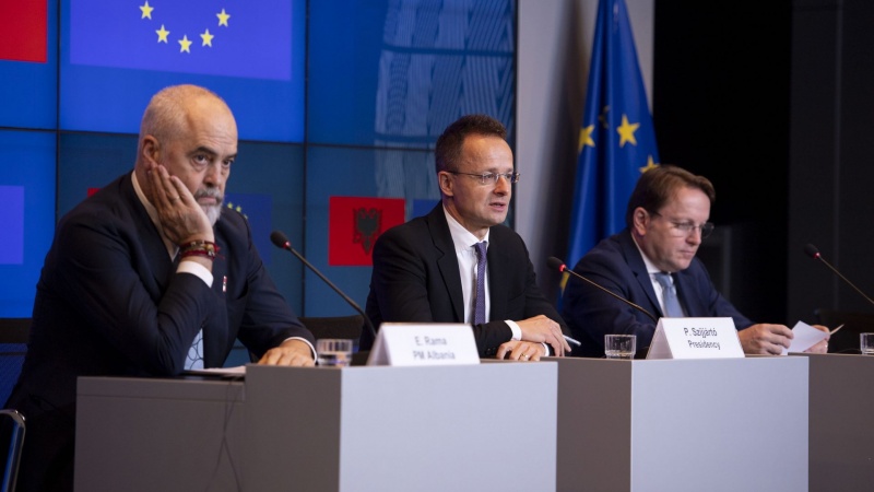 ALBANIJA OTVORILA JOŠ JEDAN KLASTER U PREGOVORIMA SA EU