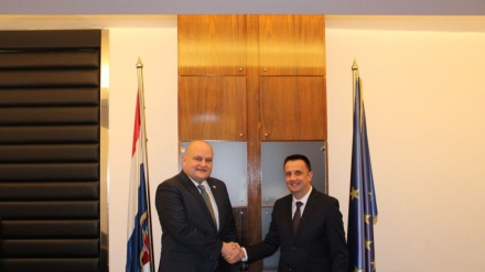 MINISTAR LAKIĆ I ČLANOVI UPRAVE BH GASA U ZAGREBU RAZGOVARALI S PREDSTAVNICIMA VLADE HRVATSKE O JUŽNOJ INTERKONEKCIJI