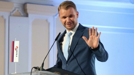 STANIVUKOVIĆ IZABRAN ZA NOVOG PREDSJEDNIKA PDP-A IAKO JE POSTOJAO ZAKLJUČAK DA NEĆE NI BITI KANDIDAT