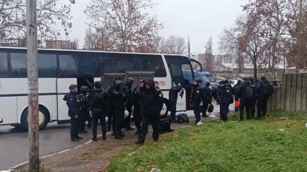 STANJE NA KOSOVU HAOTIČNO: NA ULICE IZAŠLA POLICIJA S DUGIM CIJEVIMA