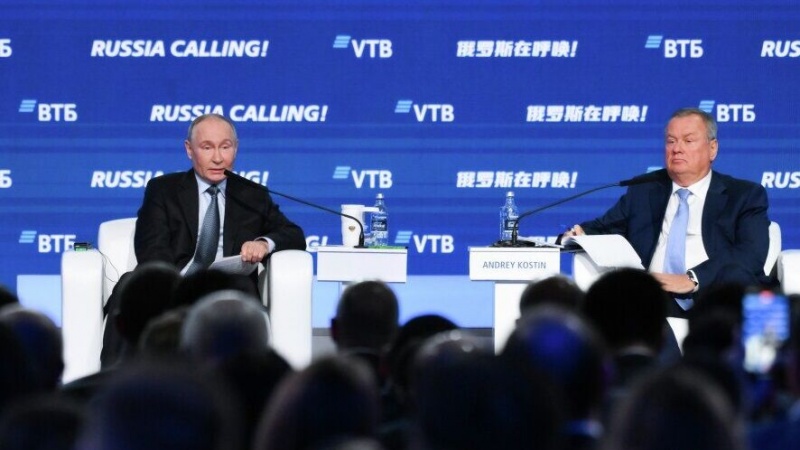 PUTIN UZVRATIO NA TRAMPOVE PRIETNJE: „DOLAR NEMA SNAGU U PROTEKLE 4 GODINE“