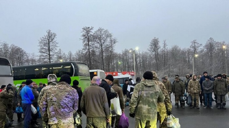 RAZMJENA 300 RUSKIH I UKRAJINSKIH ZAROBLJENIKA UOČI NOVE GODINE