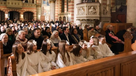 U SARAJEVSKOJ KATEDRALI SRCA ISUSOVA ODRŽANA SVETA MISA BOŽIĆNOG BDIJENJA, PRISUSTVOVAO VELIKI BROJ VJERNIKA