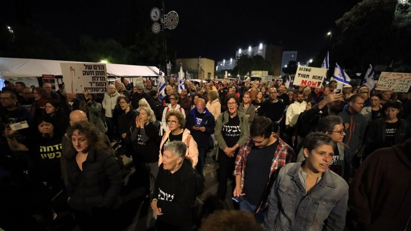 PONOVNI PROTESTI IZRAELSKIH NASELJENIKA U PODRŠKU SPORAZUMU O RAZMJENI ZAROBLJENIKA 