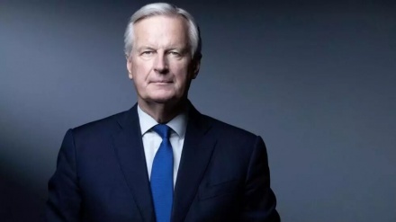 PREMIJER FRANCUSKE JE SMIJENJEN, A VLADA OVE ZEMLJE RASPUŠTENA