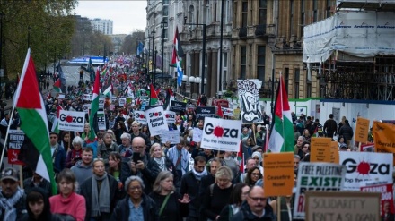 DEMONSTRACIJE U ENGLESKOJ PROTIV PRODAJE ORUŽJA IZRAELU