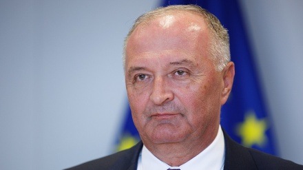 HELEZ O POMOĆI TURSKE ZA JAČANJE OSBIH, DRONOVIMA IZNAD KASARNI, KAMPOVIMA U RS-U, NOVIM UNIFORMAMA...