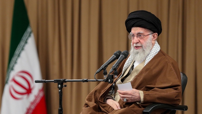 Ajatolah Hamenei: Budućnost će pokazati ko je oslabio