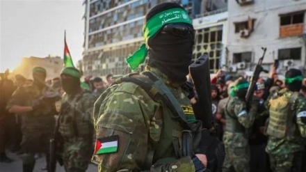 TOKOM PREDAJE TRI ZAROBLJENICE U GAZI, HAMAS POKAZAO SVOJU MOĆ