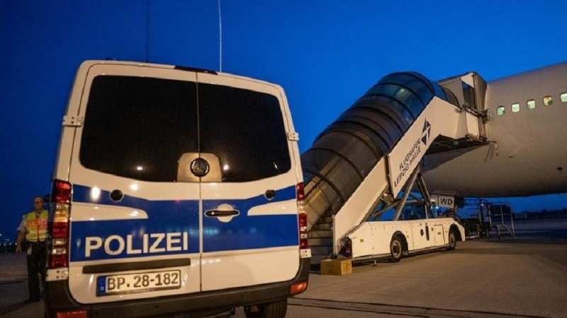  آلمان در حال برنامه ریزی یک پرواز دیگر اخراج مهاجران به افغانستان است