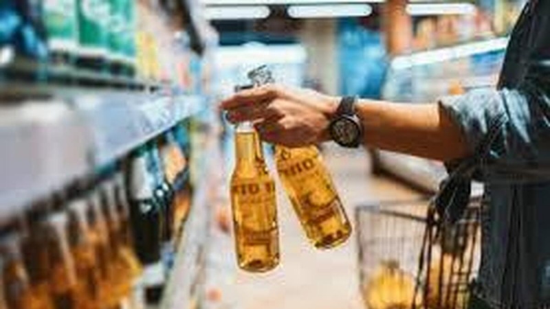 ALKOHOL; UZROK SMRTI ZA HILJADE AMERIKANACA SVAKE GODINE