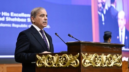 شهباز شریف ممنوعیت آموزش دختران را «مهمترین چالش عصر» خواند