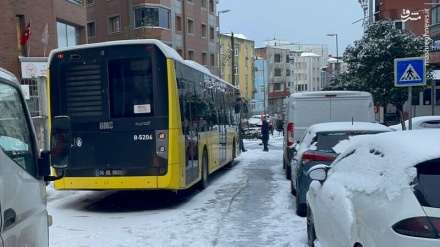 İstanbul metrosunda dəhşətli vəziyyət