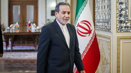 د افغانستان په اړه د ایران او پاکستاني چارواکو خبرې