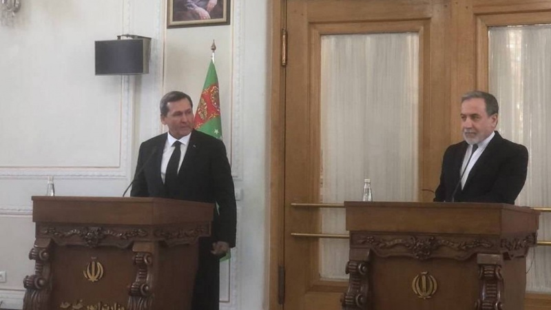  İran Türkmənistanın müstəqilliyini tanıyan ilk ölkələrdən biri idi
