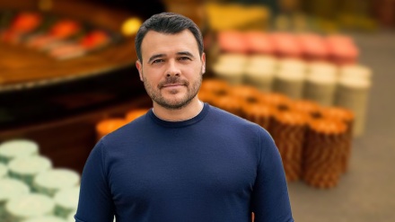 Emin Ağalarov inanclı əhalinin əsəbini tarıma çıkir