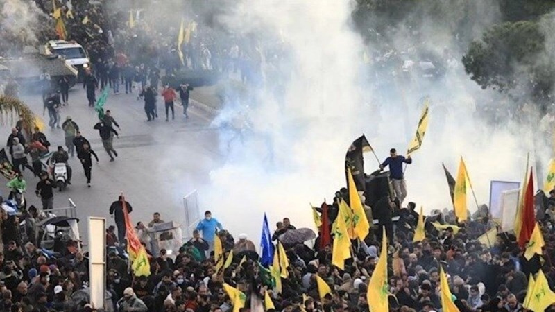 LIBANSKA VOJSKA NAPALA DEMONSTRANTE SUZAVCEM