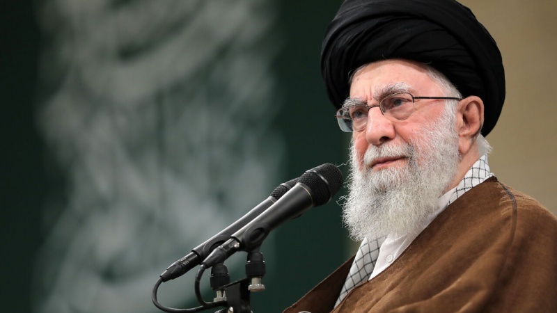 AJATOLLAH HAMENEI: OTPOR UZURPACIJI, NASILJU, UGNJETAVANJU I AROGANCIJI NEMA KRAJA