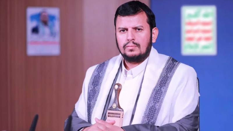 کے پاس دو ہی راستے ہیں: یا تو بھوک سے مریں یا پھر گولیوں سے،  اسرائیل مسجد ابراہیمی پر قبضے کے لیے اپنی سرگرمیاں تیز کر رہا ہے: الحوثی