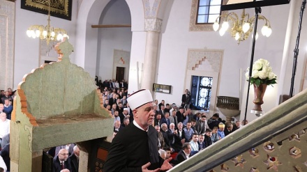 BAJRAMSKA HUTBA REISU-L-ULEME: OPET SMO SUOČENI S PRIJETNJAMA MIRU, DRŽAVA NE SMIJE BITI PASIVNA