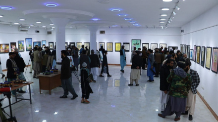هرات کې د «پیام نور» نندارتون 