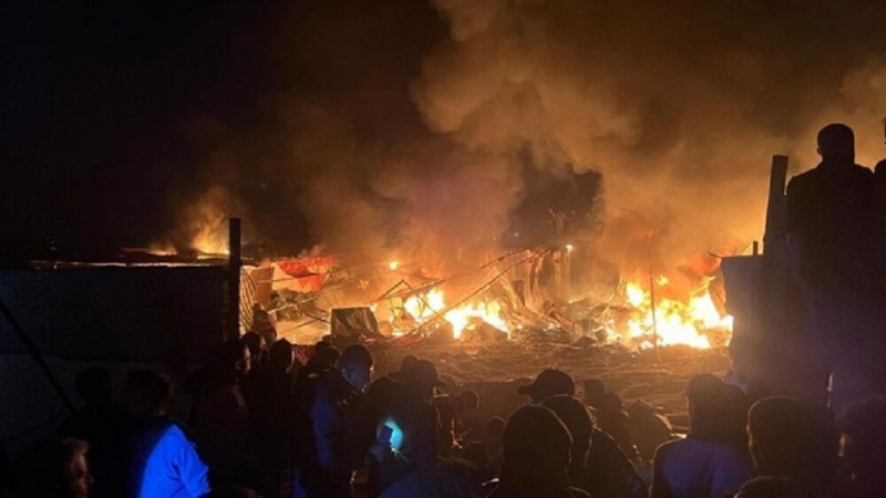 Fələstinli qaçqınların çadırları yenidən bombalandı