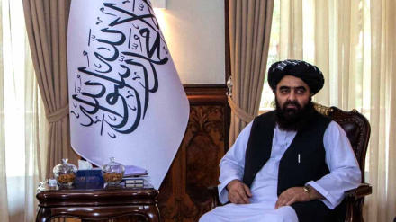 عمان ته د سرپرست حکومت د بهرنیو چارو د وزیر لومړنی سفر
