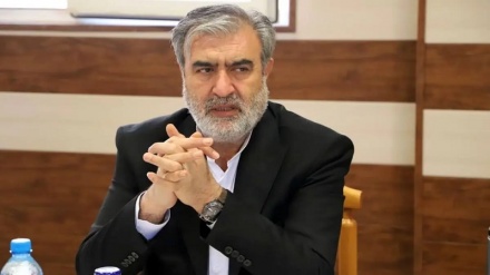 Têhran: Em tekeziyê ser cihanîna tam û tekûz a peymana ewlehiyê ya bi Bexdayê re dikin