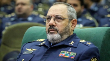 په تهران کې د ایران او تاجیکستان د دفاع وزیرانو لیدنه