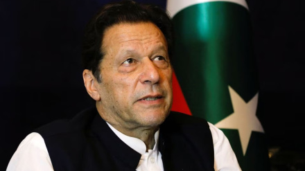 له کډوالو څخه د عمران خان ملاتړ