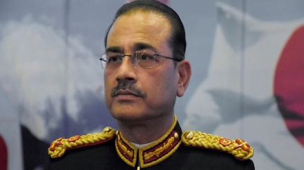 ہندوستان سے تصادم  کے وقت پاکستان کی سب سے زيادہ طاقتور ہستی پردے سے باہر آئی، نیویارک  ٹائمز  