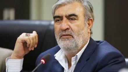 ملت ایران سے مقابلے میں دشمن کے لئے سارے راستے بند ہوچکے ہیں، پسپائی کے علاوہ کوئی چارہ نہیں ہے