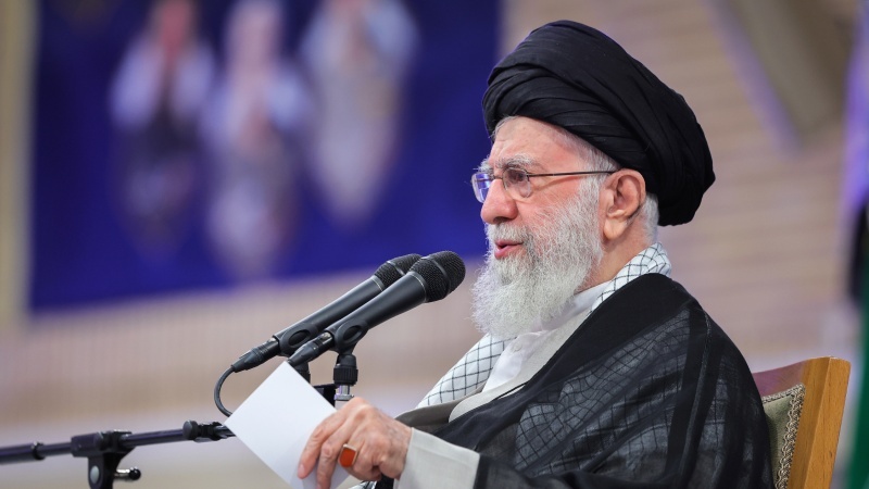 AJATOLAH HAMENEI: AMERIČKE TVRDNJE O ZABRANI OBOGAĆIVANJA SU BESMISLENE