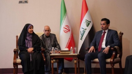 دیداری وەزیری ڕێگاوبان و شارسازیی ئێران لەگەڵ وەزیری گواستنەوەی عێراق