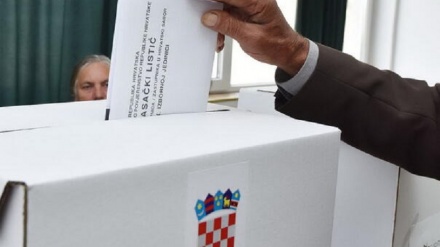 HRVATSKA: OTVORENA BIRALIŠTA NA LOKALNIM IZBORIMA, U TRCI 31.082 KANDIDATA