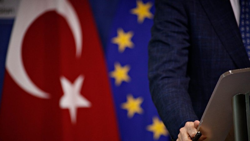 Avropa Parlamenti Türkiyənin Aİ-yə üzvlük prosesini dondurub