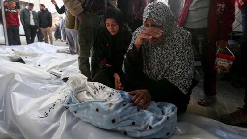 غزہ پر دہشت گرد اسرائیل کے حملے جاری، 52 شہید درجنوں زخمی