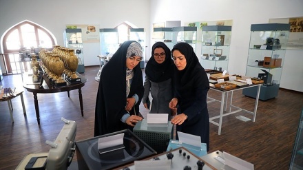    مۆزەخانەی زانکۆی خوارەزمی