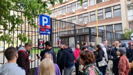 BLOKADA SUDA U NOVOM SADU; MITING SNS-a U NIŠU JOŠ JEDAN VUČIĆEV FIJASKO