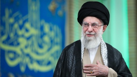 ڕێبەری مەزنی شۆڕش : کرێکار سەرمایەی سەرەکیە بۆ بەدیهێنانی دروشمی سەرمایەنانەوە بۆ بەرهەمهێنان