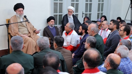  دیداری ئەندامانی دەستەی بەڕێوەبردنی کونگرەی نیشتمانی شەهیدانی فریاگوزار لەگەڵ ڕێبەری شۆڕش